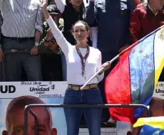 María Corina Machado dice que permanecerá en Venezuela y convoca a manifestación este martes