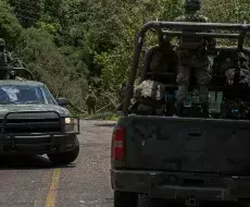 Ejército Mexicano resguardando carreteras. Foto de archivo