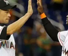 Ichiro y el cubano Adeiny cuando coincidieron en los Marlins