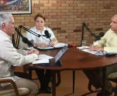 Díaz-Canel y otros funcionarios del régimen cubano