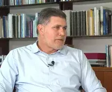 iceprimer ministro y titular de Comercio Exterior e Inversión Extranjera, Óscar Pérez-Oliva Fraga