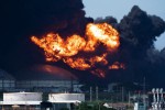 Se incendia cuarto tanque en Matanzas. Foto: Prensa Latina