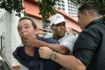 Policía política reprime a Lázaro Yuri Valle