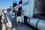 México: detienen a cubanos ocultos en camión. Foto: INM
