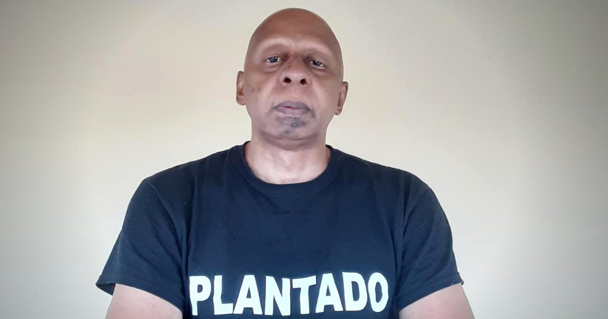 Detienen a Fariñas cuando exigía atención médica para un preso político
