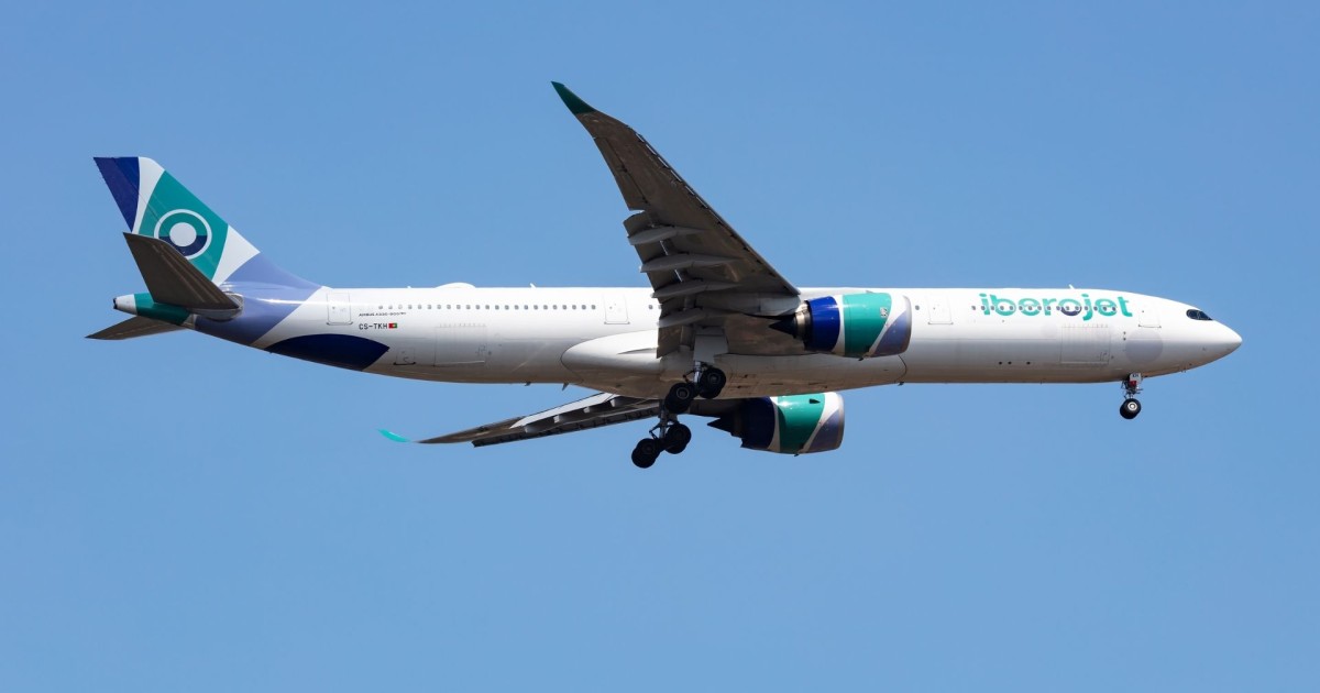 Aerolínea española Iberojet anuncia vuelos desde Barcelona a Santa